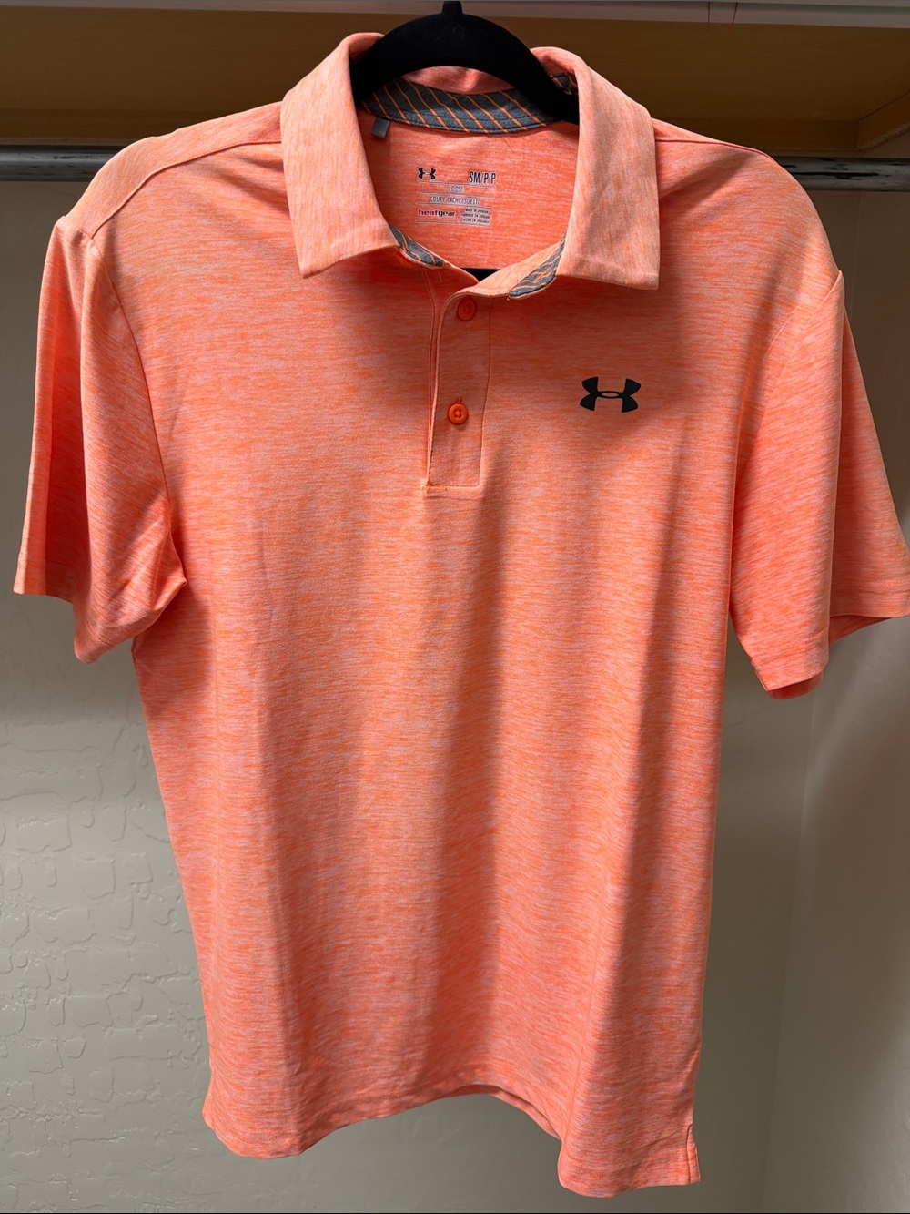Under Armour Men’s Heather Coral Polo Shirt size S